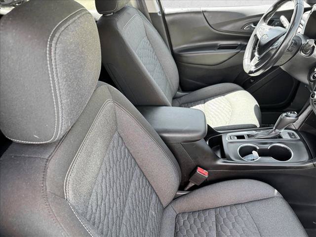 Used 2020 Chevrolet Equinox LT AWD/4WD image 19