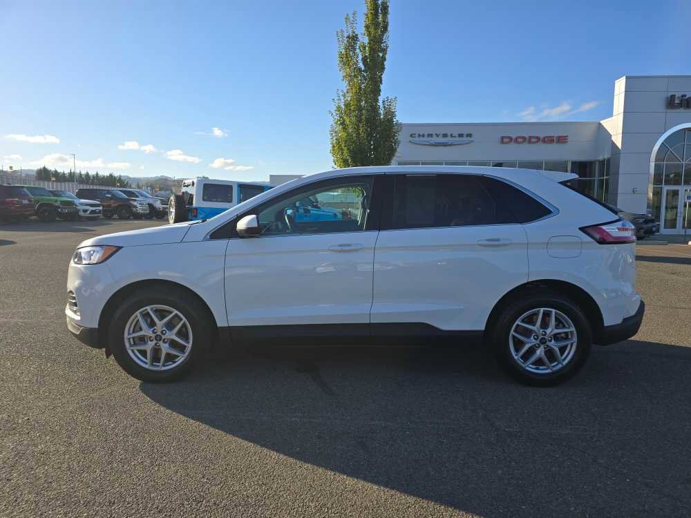 Used 2021 Ford Edge SEL w/ Cargo Accessory Package image 2