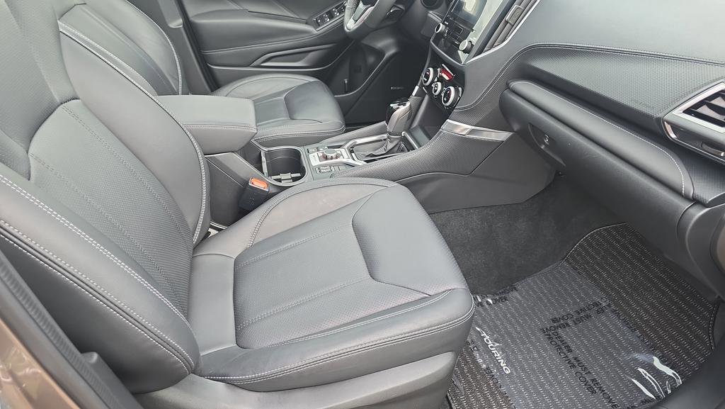 Used 2023 Subaru Forester Touring image 13