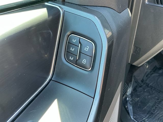 Certified 2023 Ford F150 Lariat AWD/4WD image 30