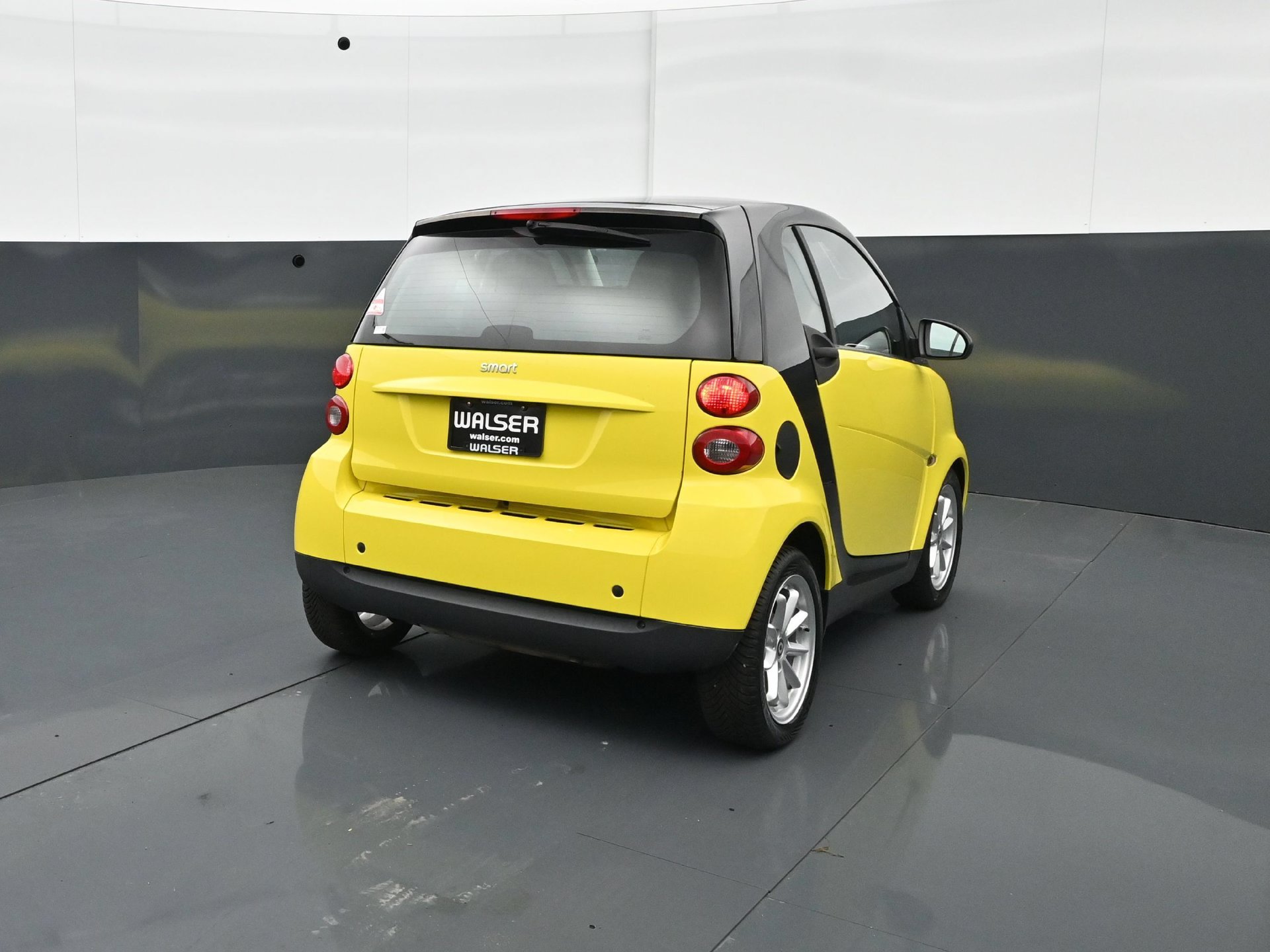 Used 2008 smart fortwo passion RWD image 6