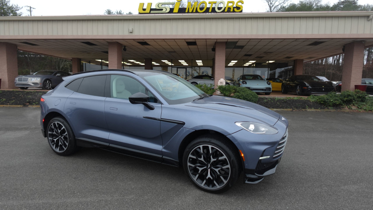 Used 2024 Aston Martin DBX 707 image 27