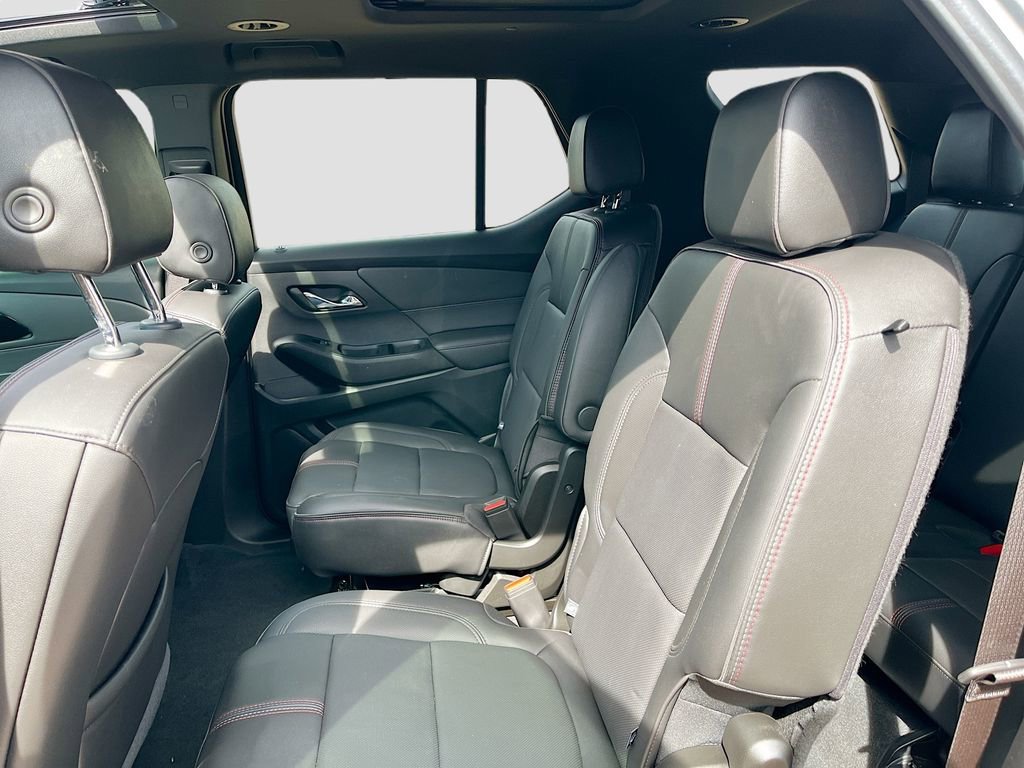 Used 2023 Chevrolet Traverse RS w/ LPO, Cargo Package image 26