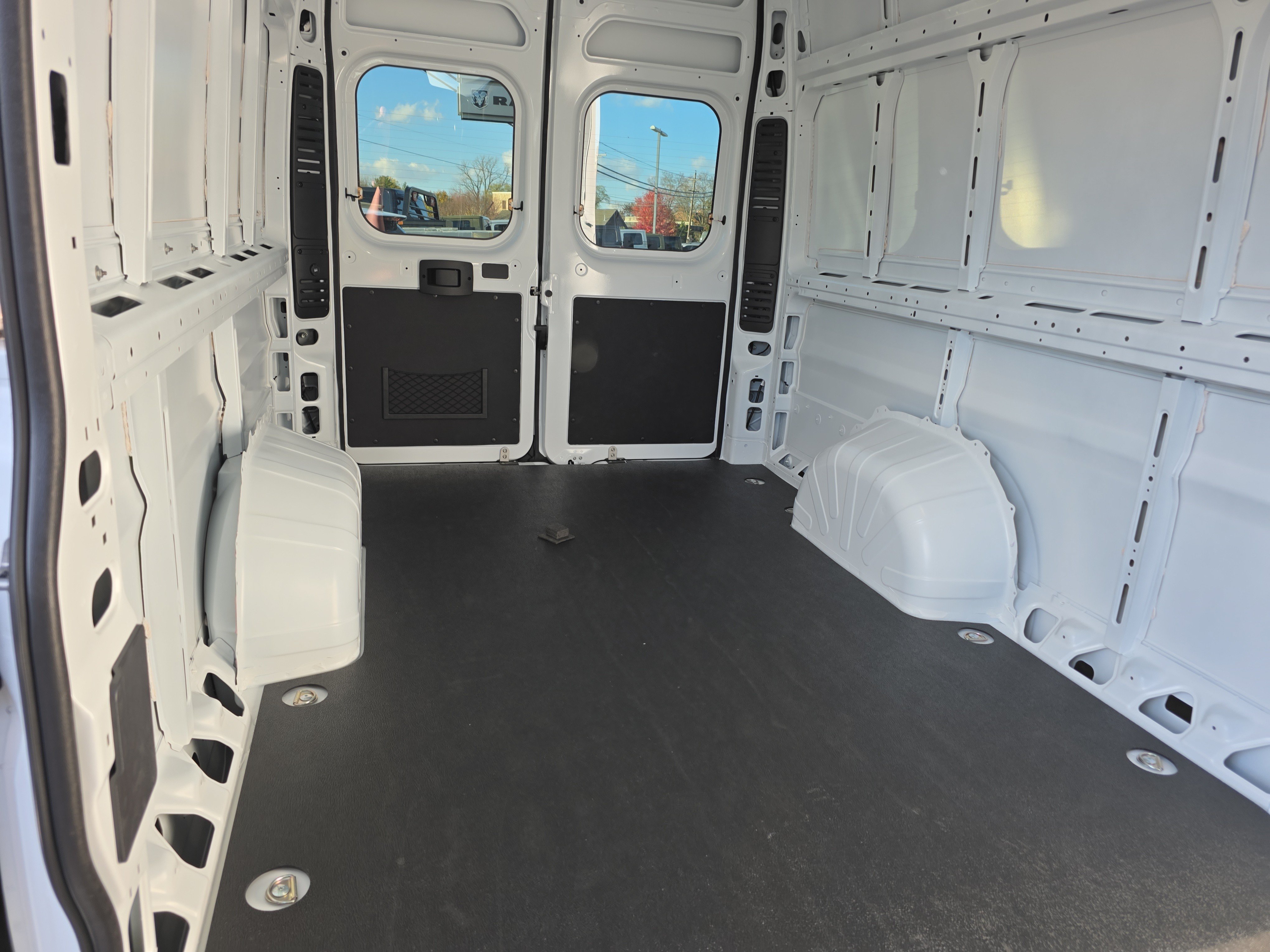 New 2026 RAM ProMaster 3500 w/ Quick Order Package 22G SLT FWD image 29