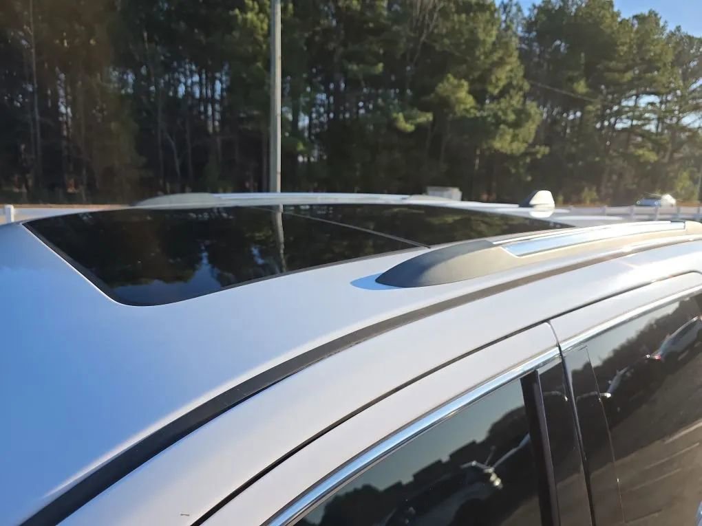 Used 2019 Jeep Grand Cherokee Limited w/ Luxury Group II image 14