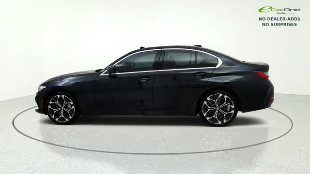 Used 2025 BMW 330i xDrive Sedan AWD/4WD image 6