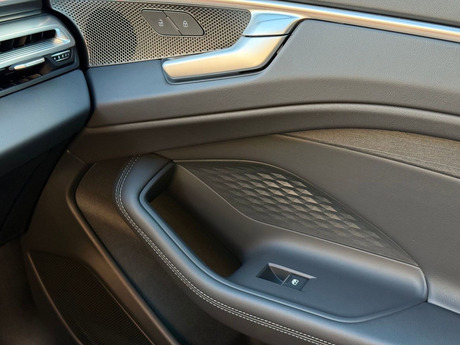 New 2026 Audi A6 Premium Plus image 24