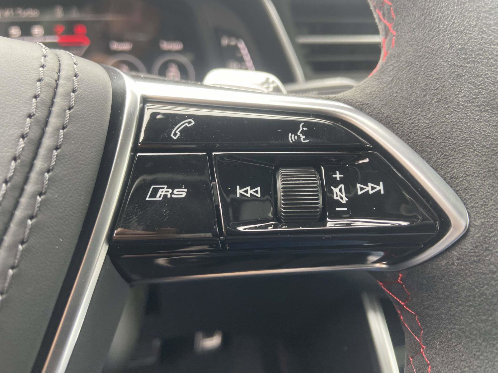 New 2026 Audi RS 6 performance image 24