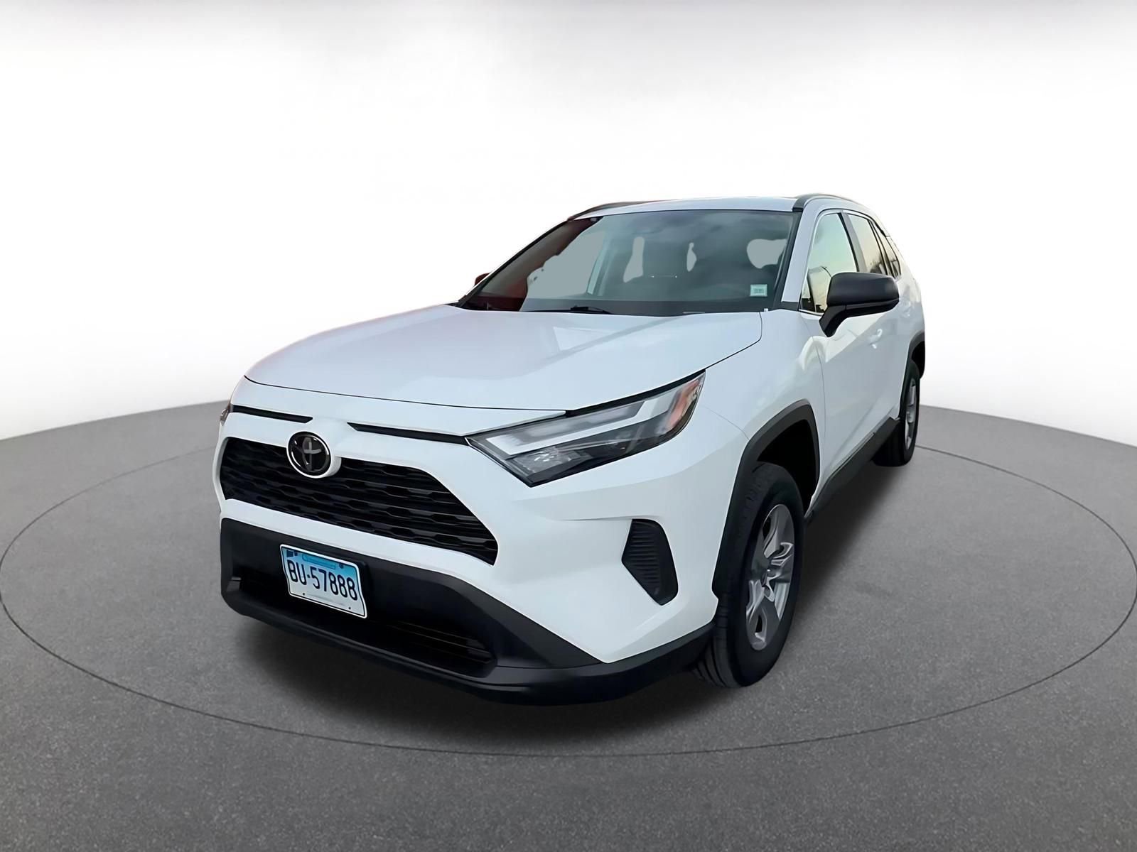 Used 2025 Toyota RAV4 LE image 7