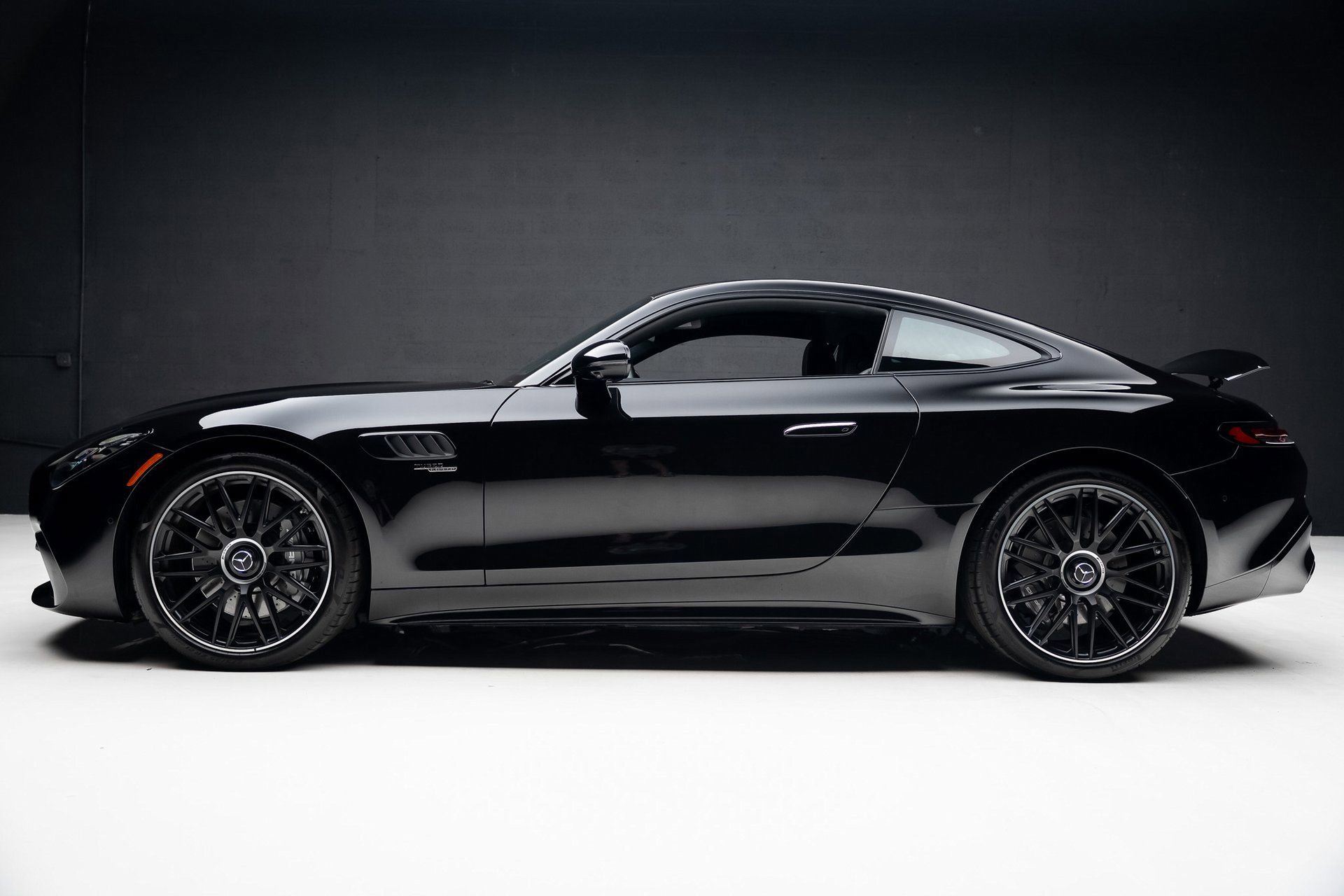Used 2025 Mercedes-Benz AMG GT 43 image 18