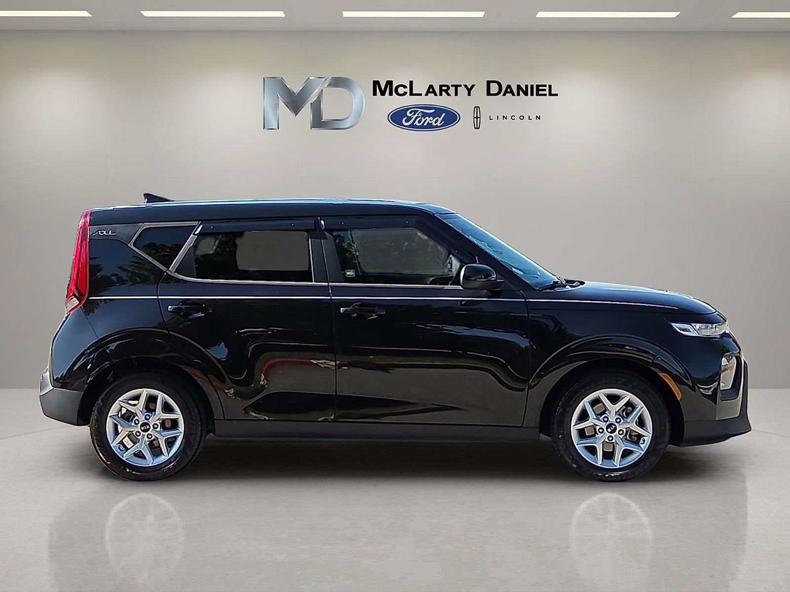 Used 2021 Kia Soul S FWD image 6