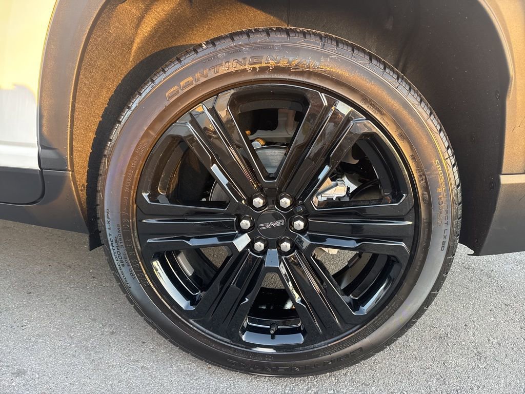 New 2026 GMC Acadia Elevation w/ Black Edition image 36