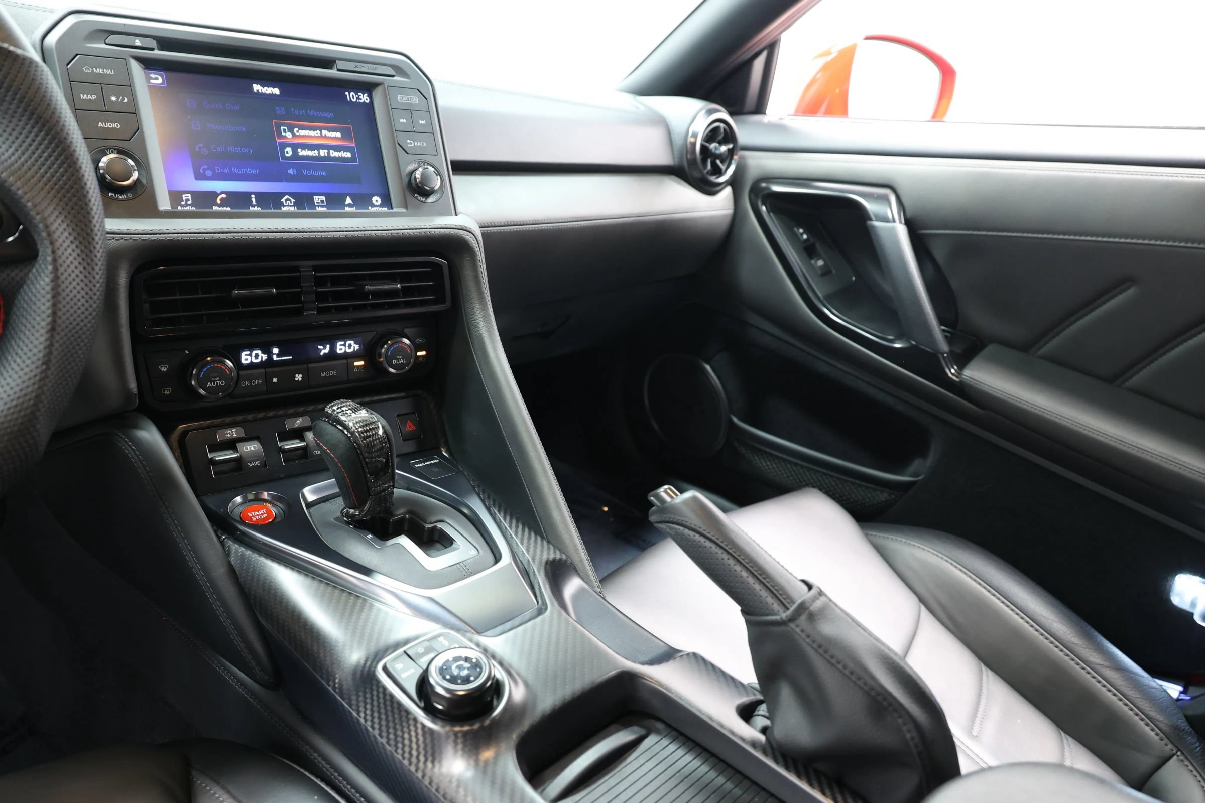 Used 2019 Nissan GT-R Premium w/ Premium Interior Package AWD/4WD image 30