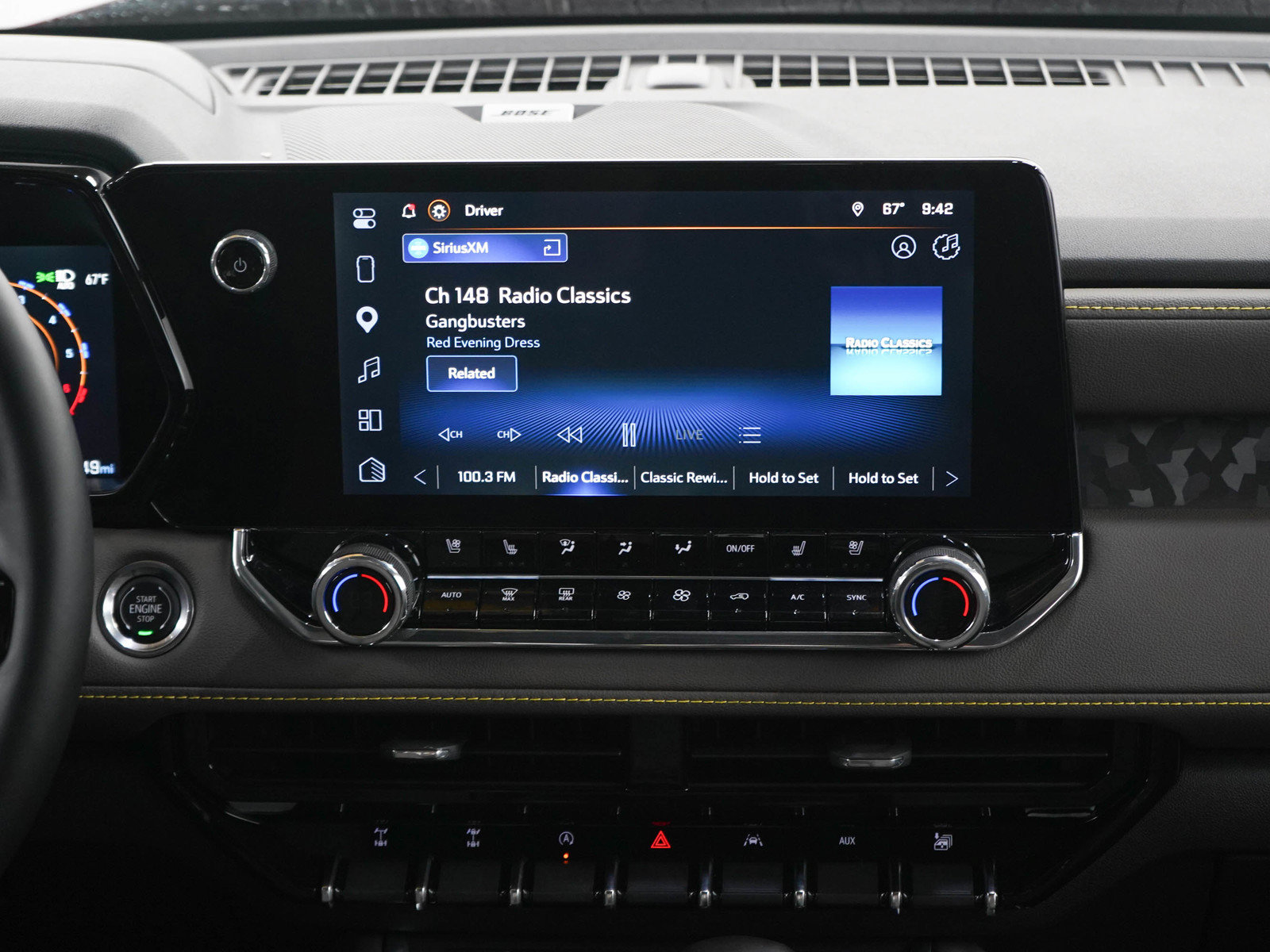 Used 2025 Chevrolet Colorado ZR2 w/ Technology Package AWD/4WD image 15