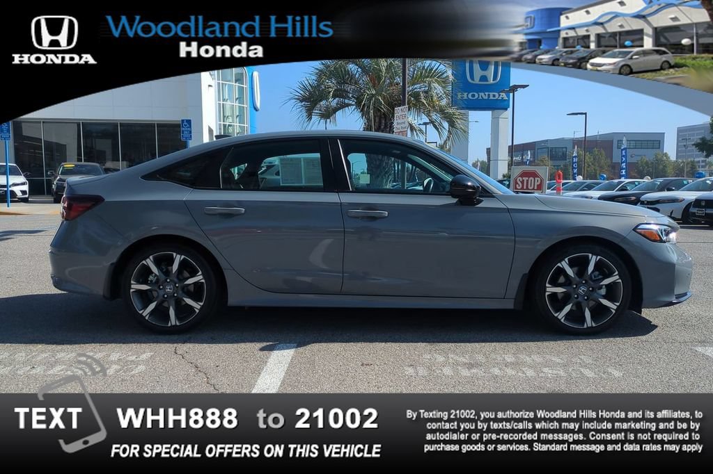 Certified 2025 Honda Civic Sport Touring image 4