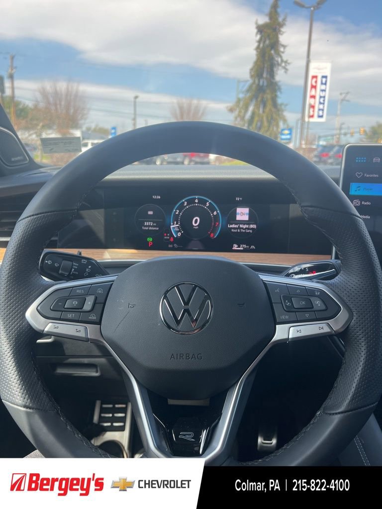 Used 2026 Volkswagen Tiguan SEL R-Line image 28