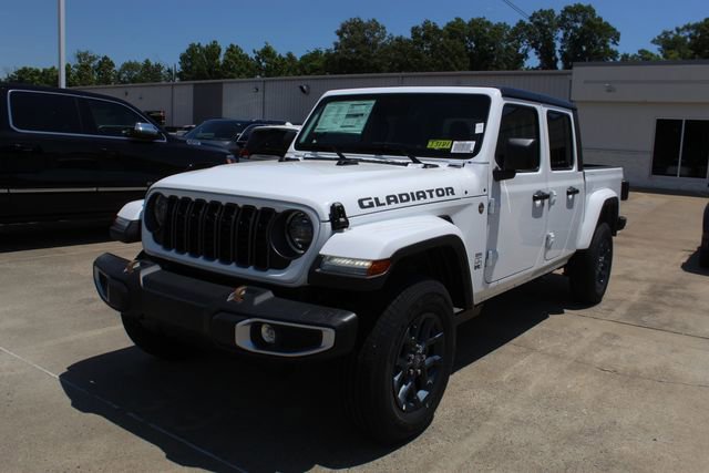 New 2026 Jeep Gladiator Sport AWD/4WD video 1