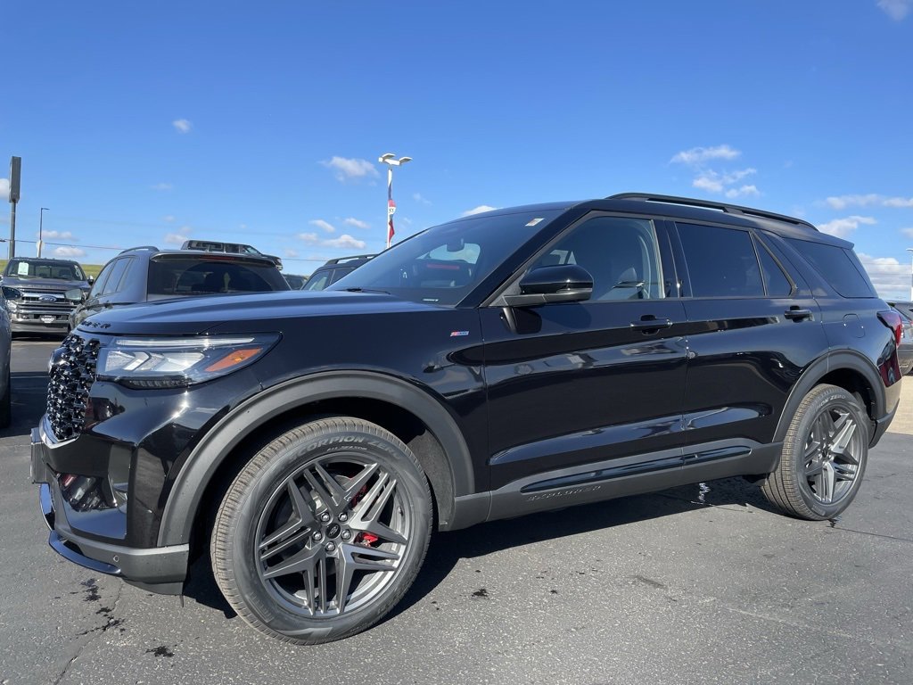 New 2026 Ford Explorer ST-Line w/ ST-Line Street Pack image 6