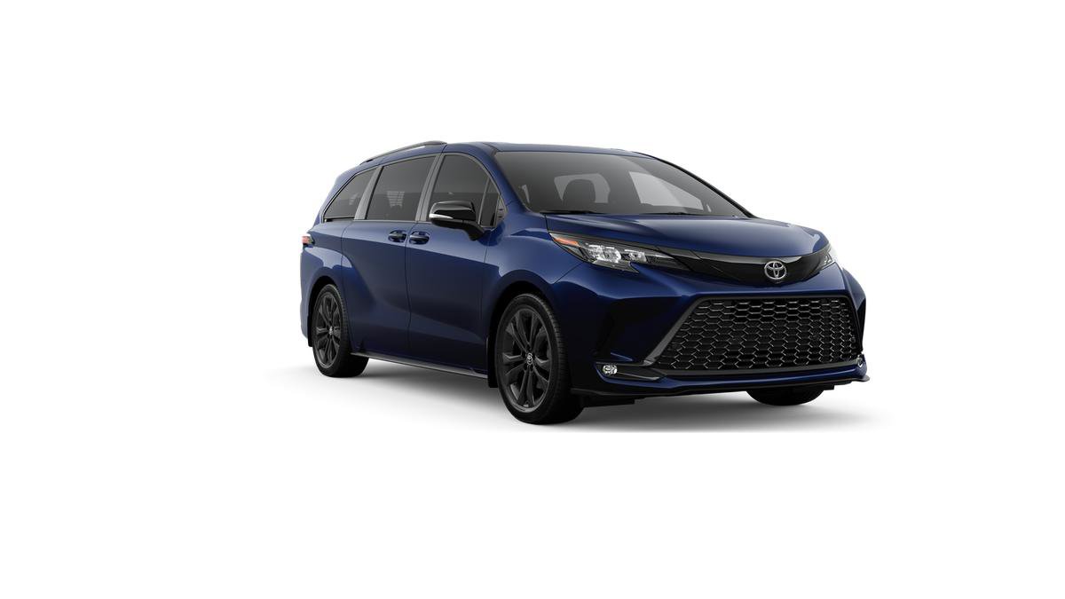 New 2026 Toyota Sienna XSE FWD image 17