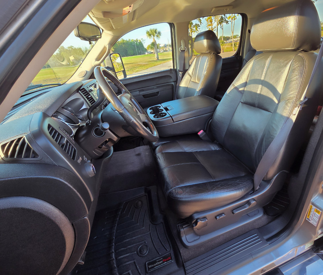 Used 2013 GMC Sierra 2500 SLE w/ SLE Preferred Package image 11