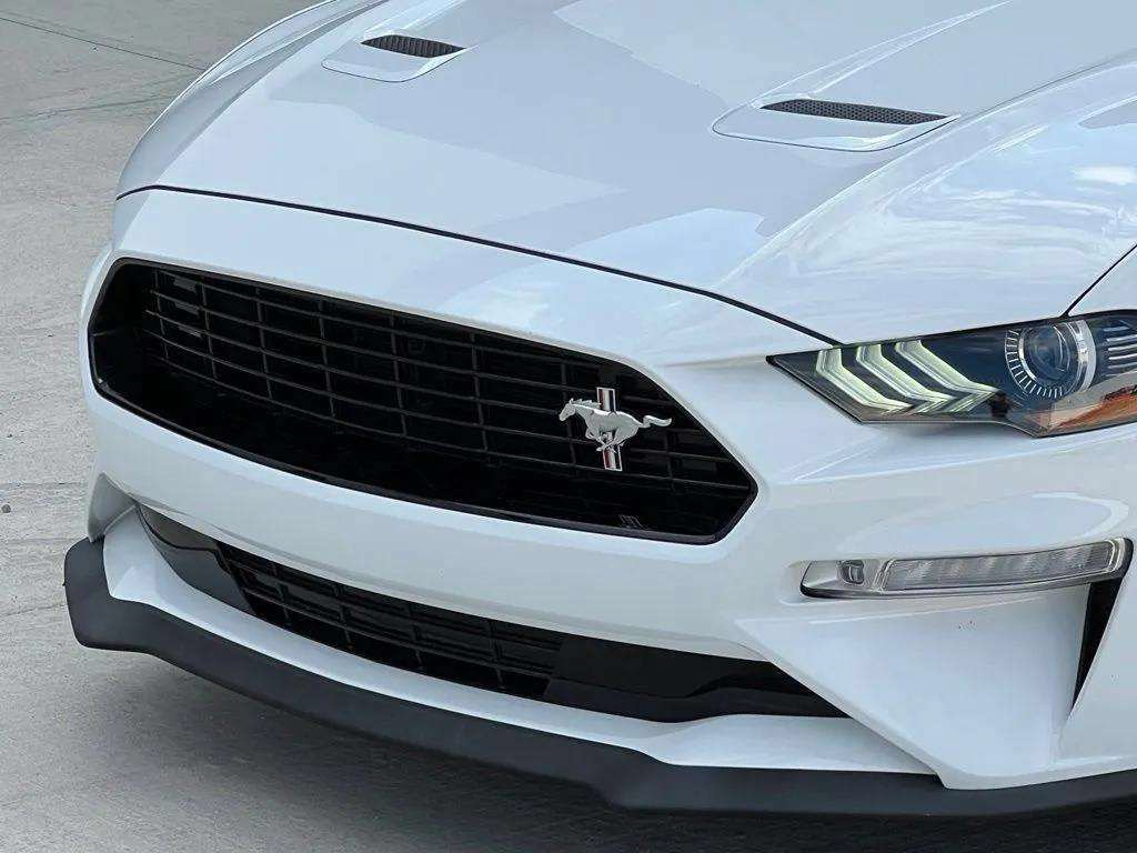 Used 2019 Ford Mustang GT Premium w/ Equipment Group 401A RWD image 32