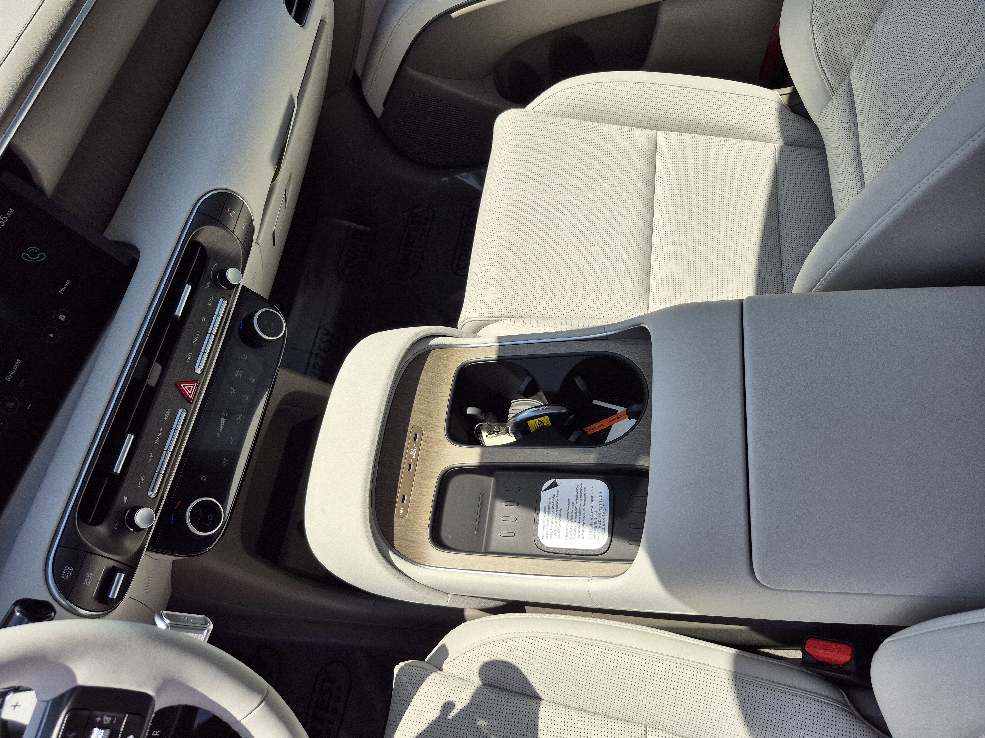 New 2026 Hyundai Palisade SEL FWD image 24
