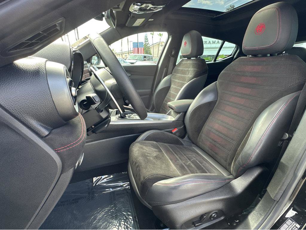 Used 2024 Alfa Romeo Tonale Veloce image 8