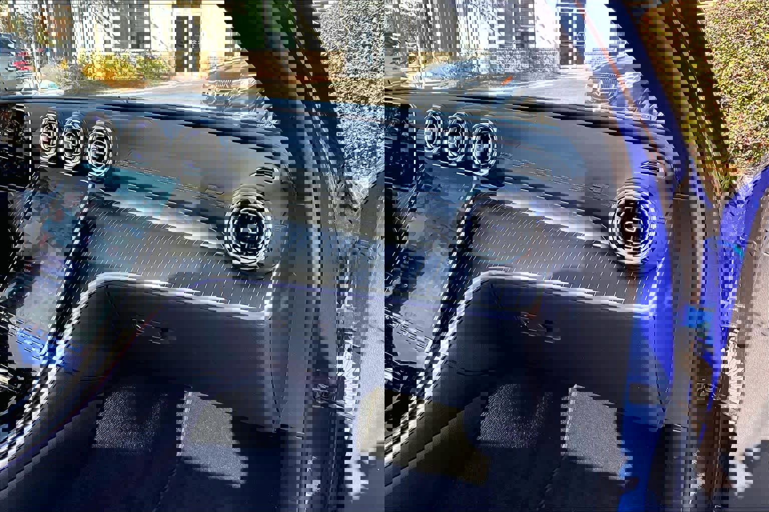 Certified 2025 Mercedes-Benz C 300 Sedan image 19