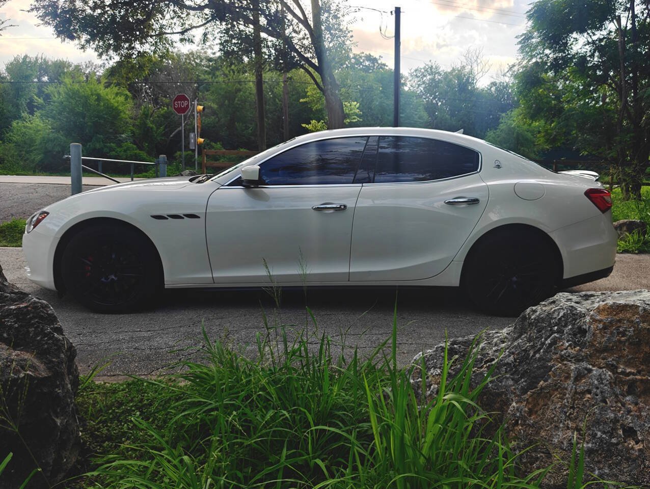 Used 2016 Maserati Ghibli S Q4 AWD/4WD image 10