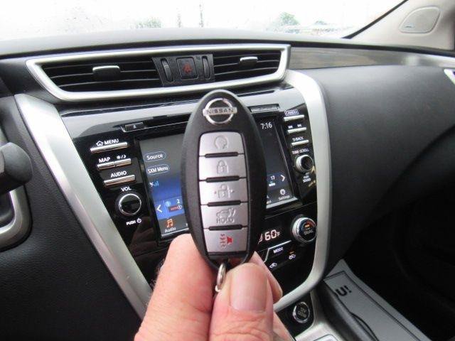 Used 2018 Nissan Murano Platinum w/ Cargo Package AWD/4WD image 36
