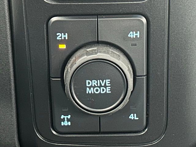 Used 2025 Ford F250 XL w/ XL Chrome Package image 6