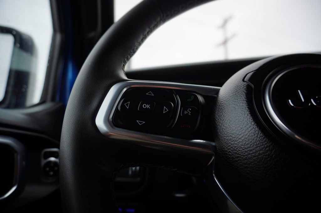 Used 2023 Jeep Wrangler Unlimited Sahara w/ Cold Weather Group image 20