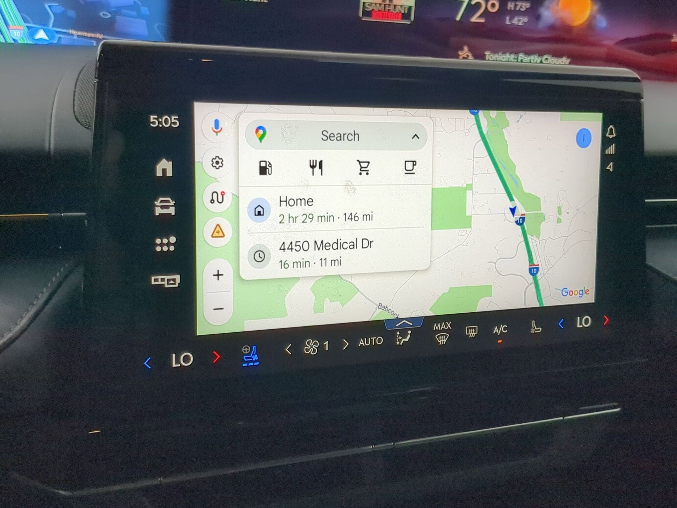 Used 2024 Lincoln Nautilus Reserve w/ Equipment Group 202A image 17