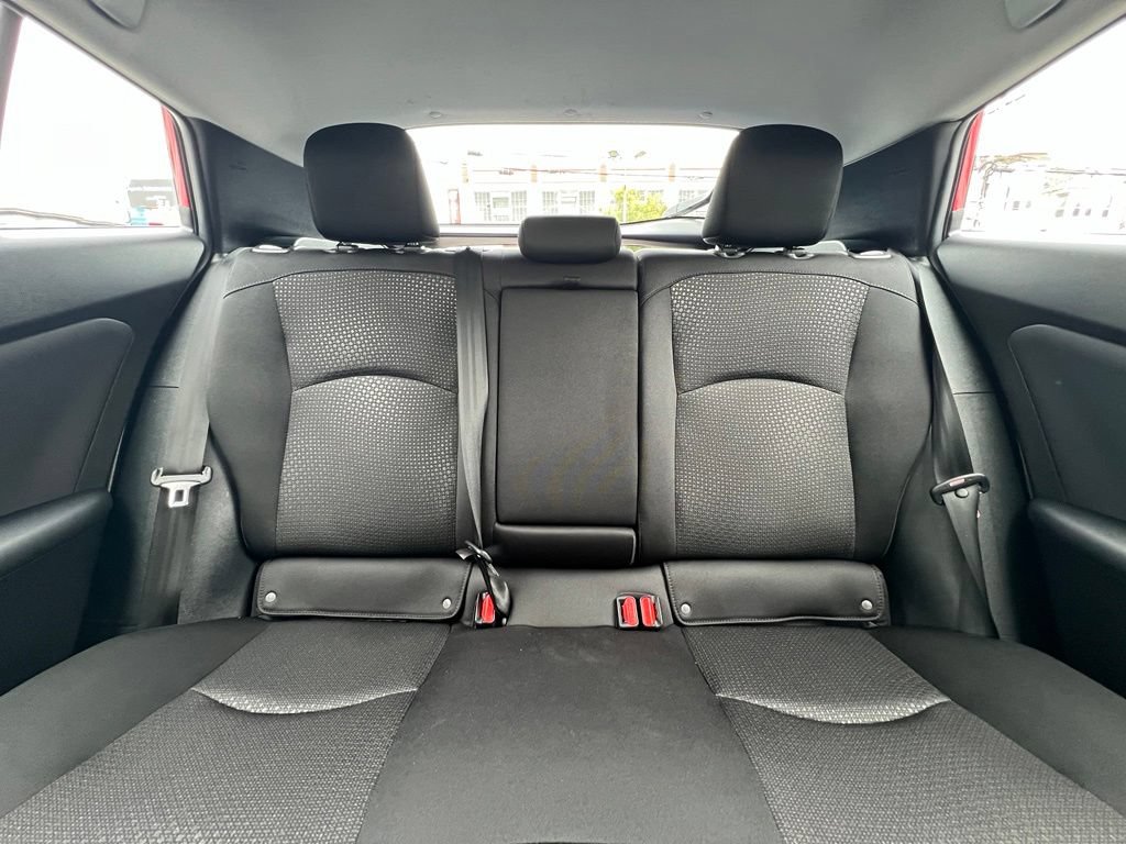 Certified 2022 Toyota Prius LE FWD image 13