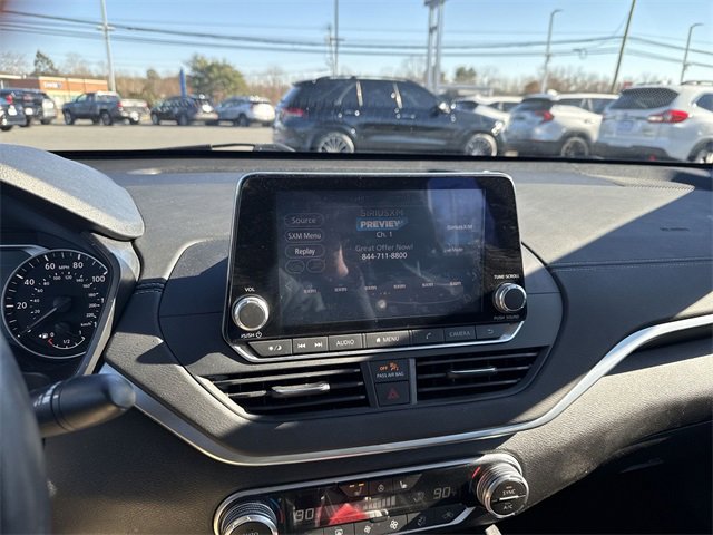 Used 2019 Nissan Altima 2.5 SV image 14