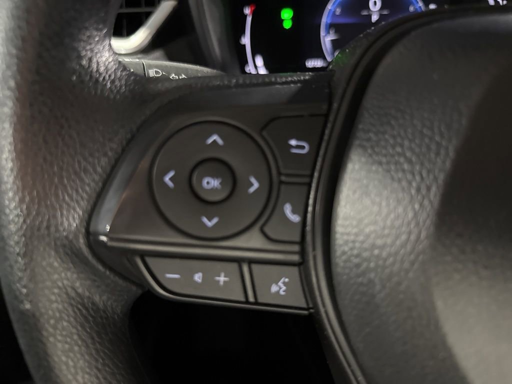 Used 2026 Toyota Corolla LE FWD image 21