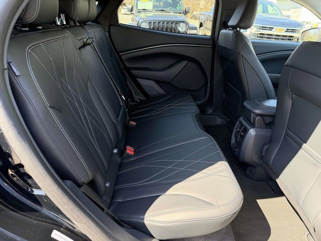 Used 2023 Ford Mustang Mach-E Select image 10