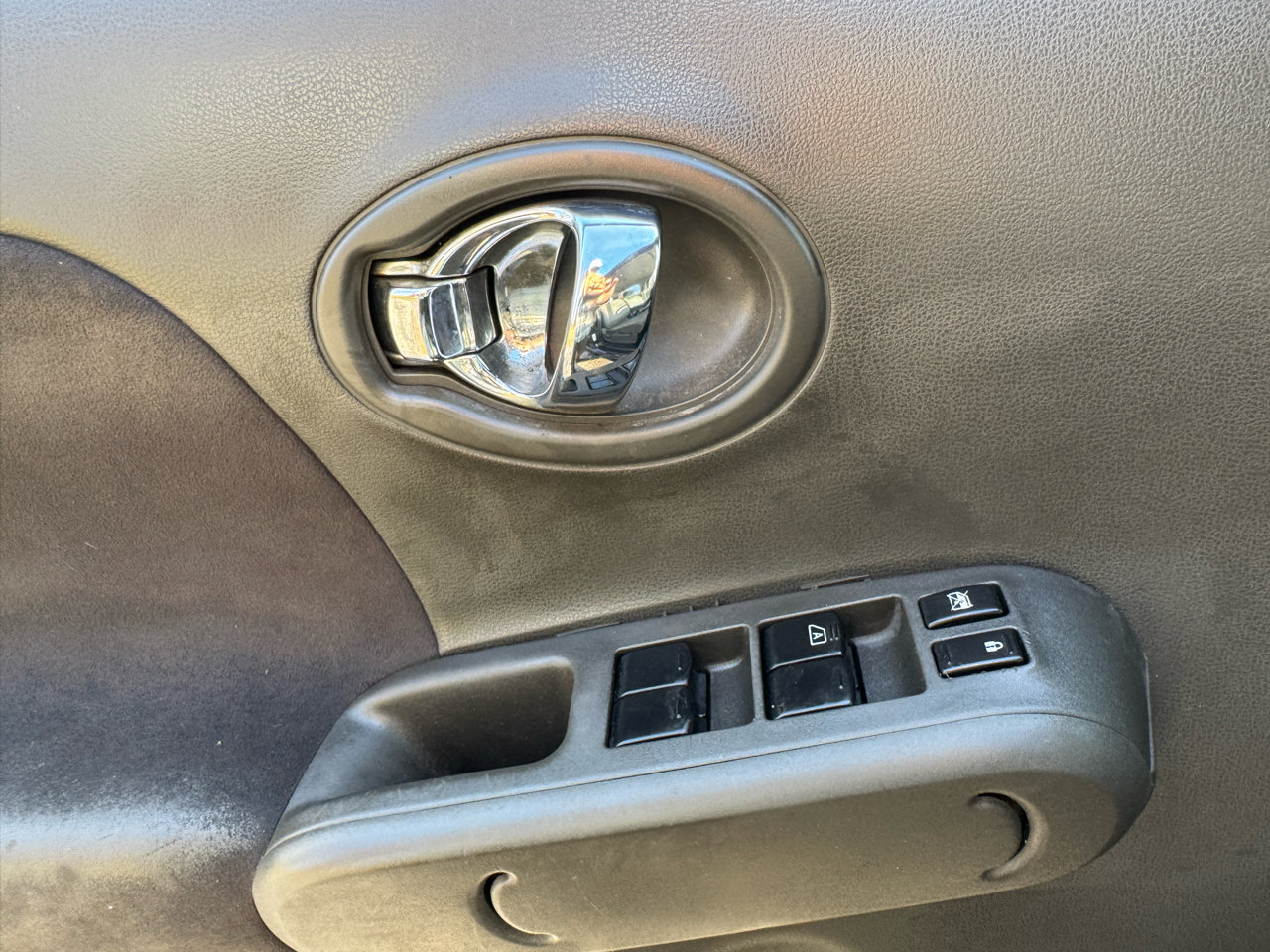 Used 2010 Nissan Cube 1.8 S Krom Edition w/ Interior Designer Pkg image 29