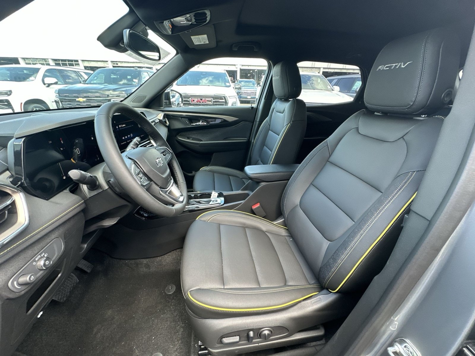 New 2026 Chevrolet TrailBlazer ACTIV w/ Convenience Package AWD/4WD image 13
