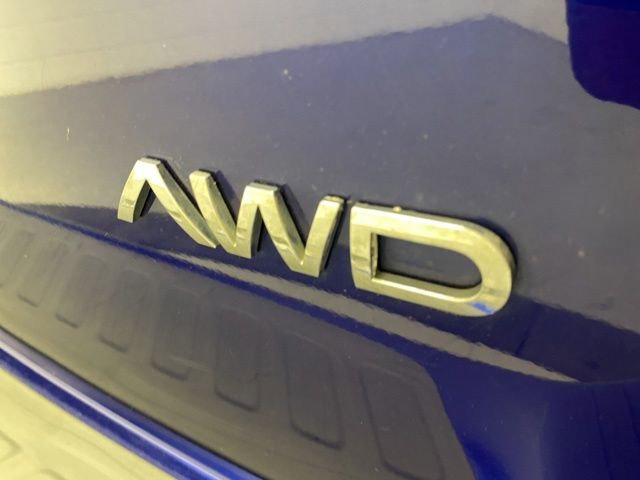 Used 2005 Chevrolet Equinox LT w/ Preferred Equipment Group AWD/4WD image 29