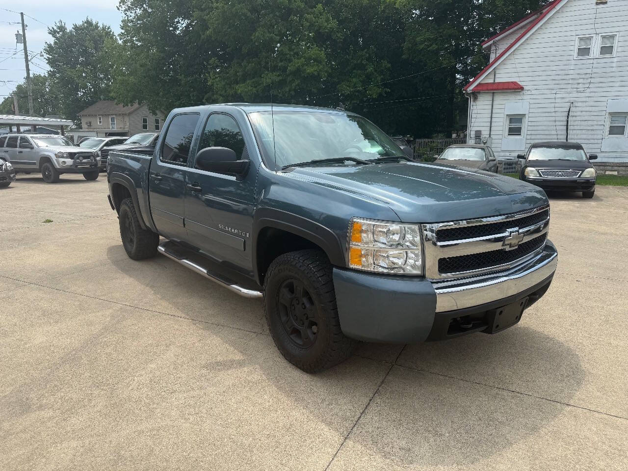 Used 2008 Chevrolet Silverado 1500 LT w/ Power Pack Plus AWD/4WD image 5