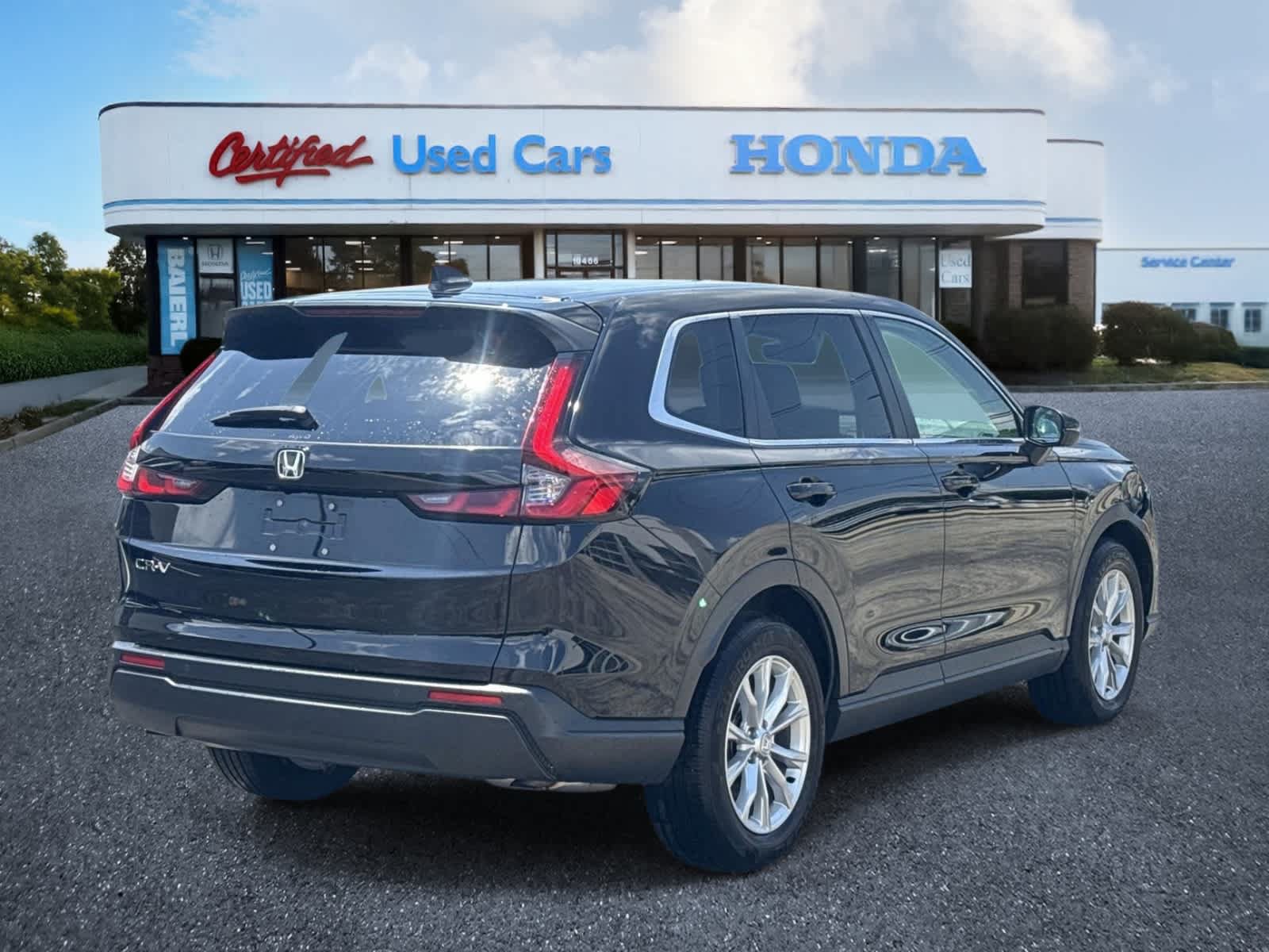 Used 2023 Honda CR-V EX-L image 5