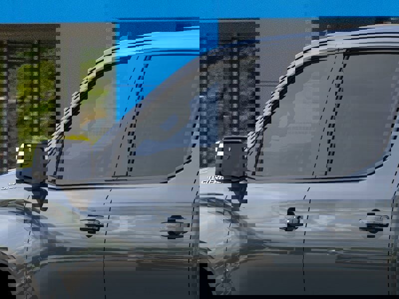 New 2025 Chevrolet Silverado 1500 LT image 12