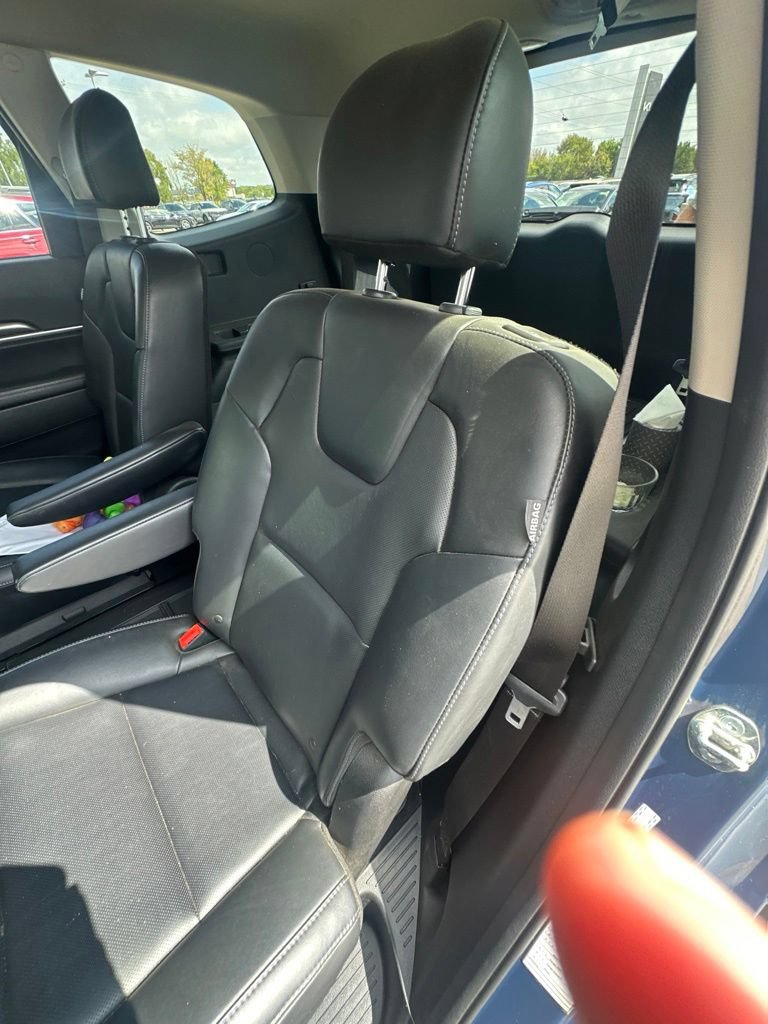 Certified 2025 Kia Telluride S FWD image 10