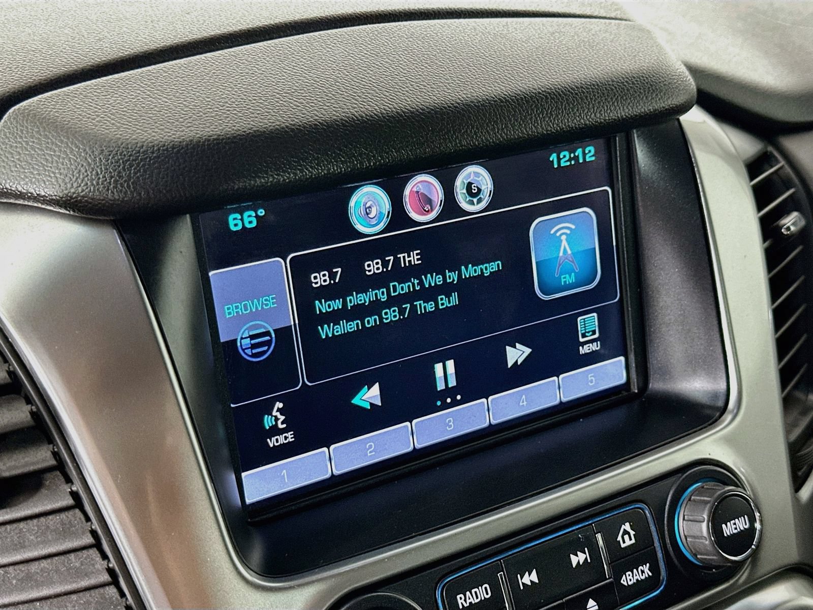 Used 2015 Chevrolet Tahoe LT AWD/4WD image 16