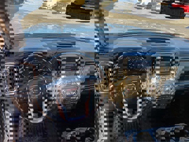 Used 2023 GMC Sierra 3500 SLE w/ SLE Convenience Package AWD/4WD image 6