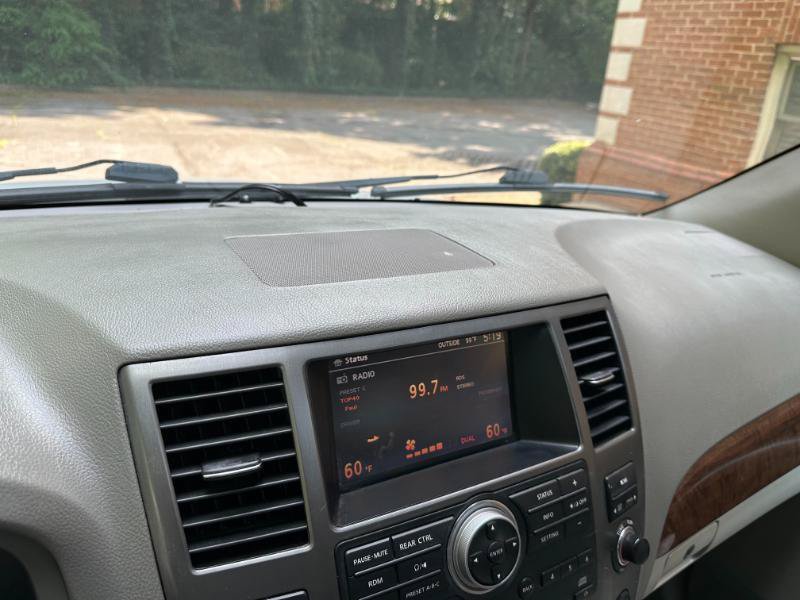 Used 2010 Nissan Armada Titanium w/ DVD Entertainment Pkg RWD image 31