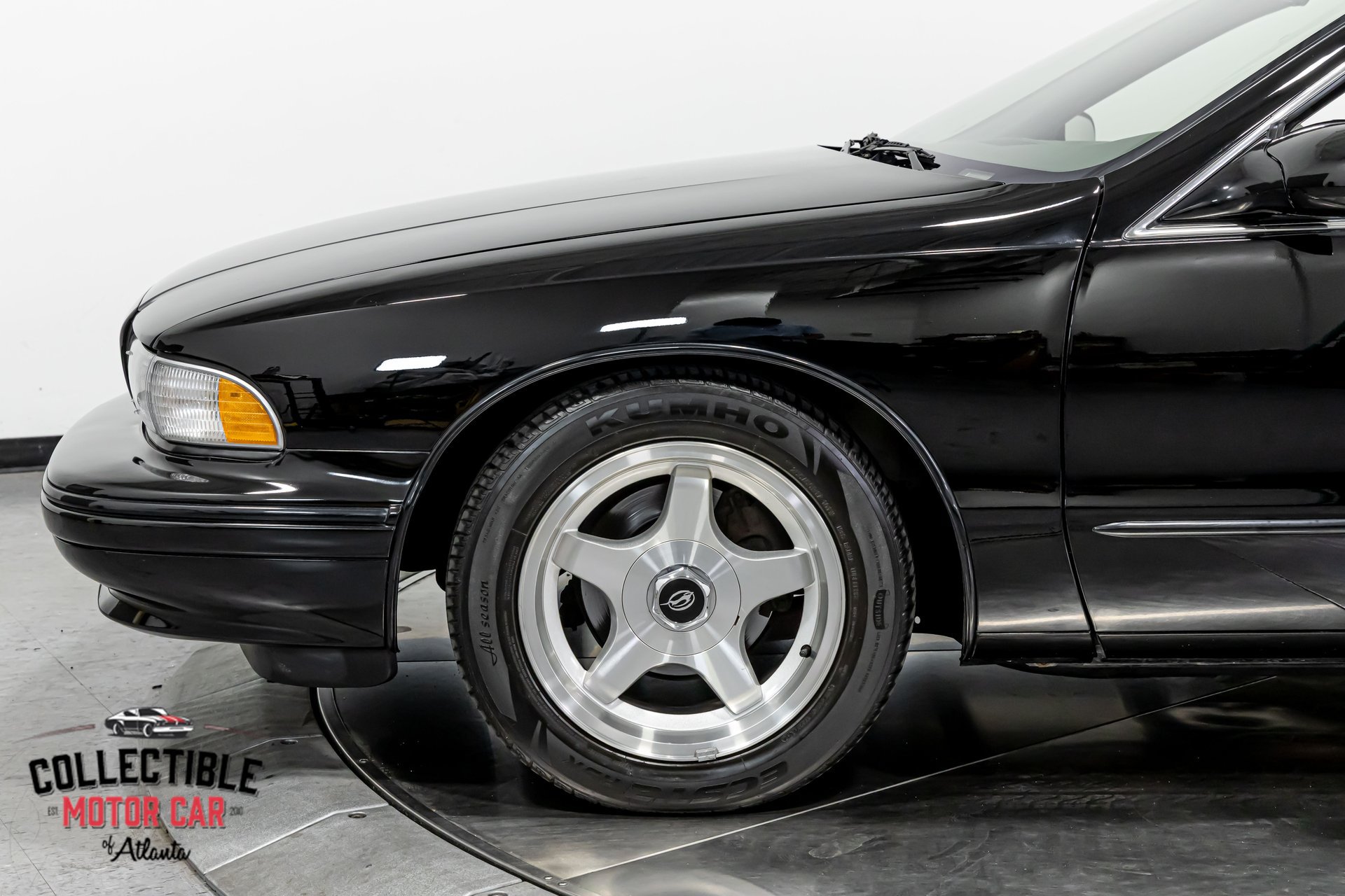 Used 1996 Chevrolet Impala SS RWD image 37