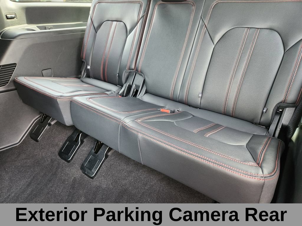 Used 2024 Ford Expedition Max Limited AWD/4WD image 14