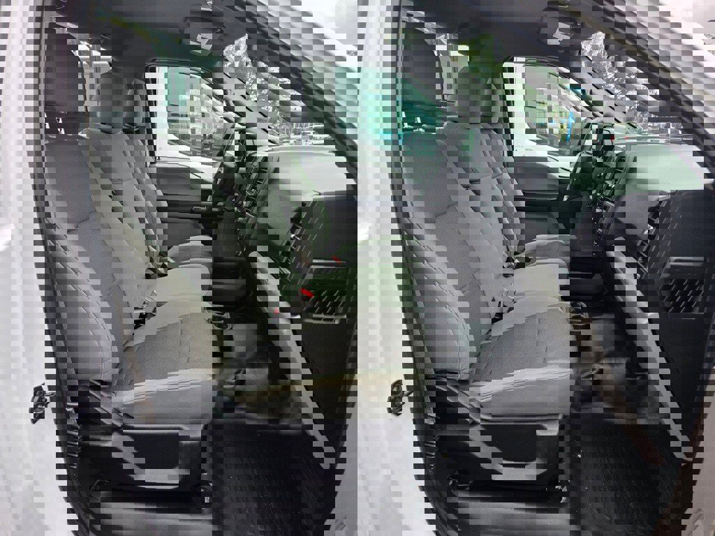 Used 2016 Ford F150 XL w/ Equipment Group 101A Mid image 17